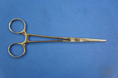 Alan Scott Forceps Hemo Hartman 4inch Length Curved Delicate Tip